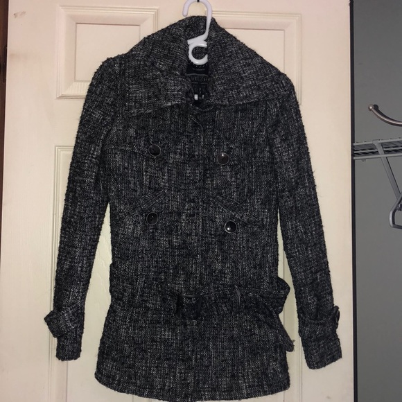 Le Chateau Winter Coat - Picture 1 of 4